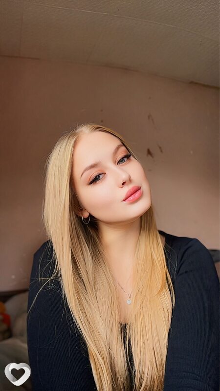 Инна, 19, Новосибирске — анкета №2854600