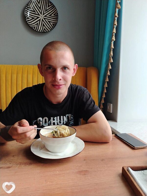 Лев, 21, Туле — анкета №2854637