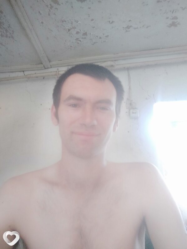 Юрий, 32, Сальске — анкета №2854717