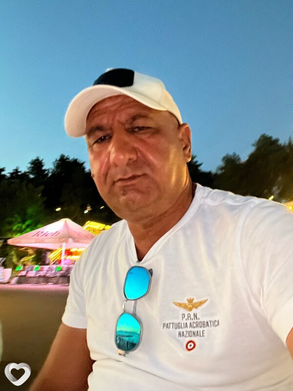 Руссо, 50, Краснодаре — анкета №2854900