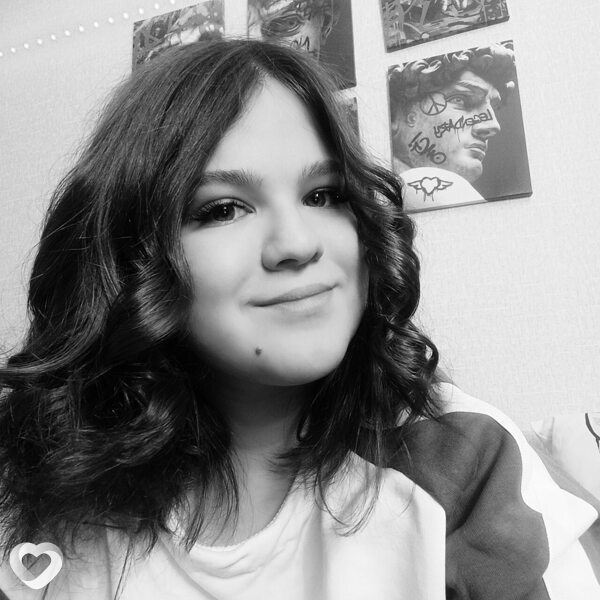 Алëна, 21, Новокузнецке — анкета №2855466