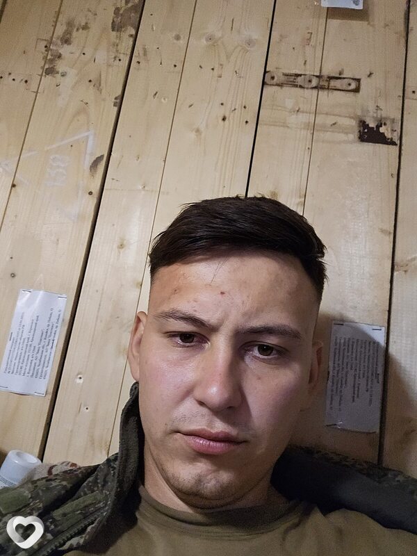 Илья, 25, Артеме — анкета №2855684