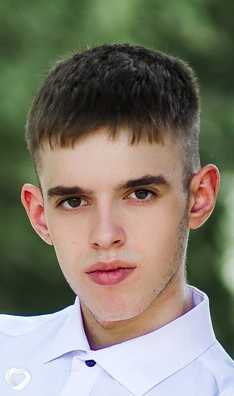 Георгий, 18, Каменске-Шахтинском — анкета №2856169