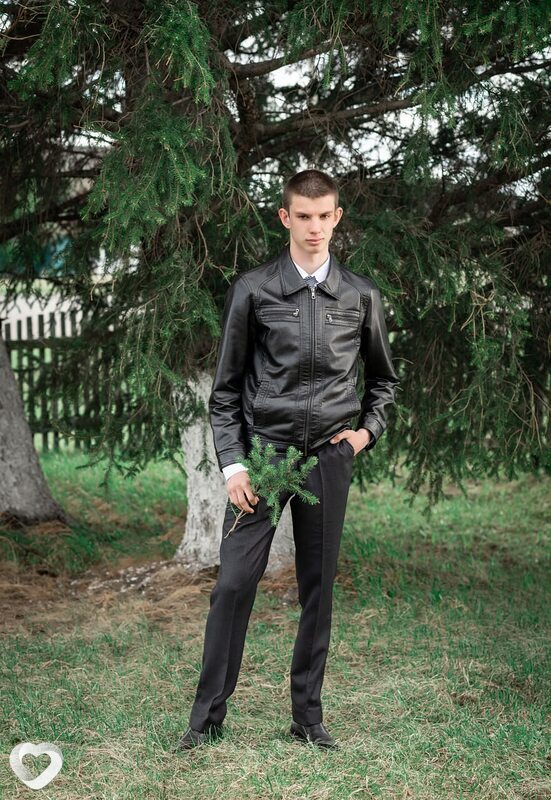 Вадим, 19, Иркутске — анкета №2856275