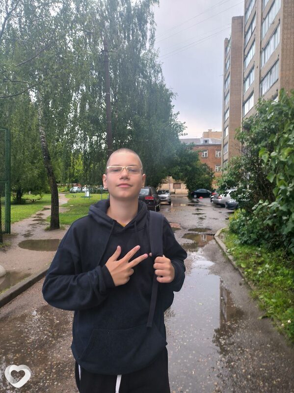 Илья, 26, Смоленске — анкета №2856788