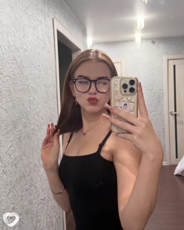 Карина, 19, Нижнем Новгороде — анкета №2857293
