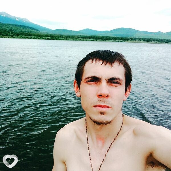 Александр, 31, Риддер — анкета №2857010