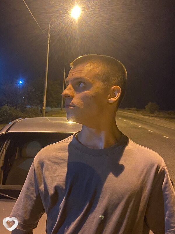 Александр, 21, Темрюке — анкета №2857044