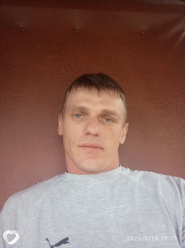 Сергей, 37, Торезе — анкета №2857422