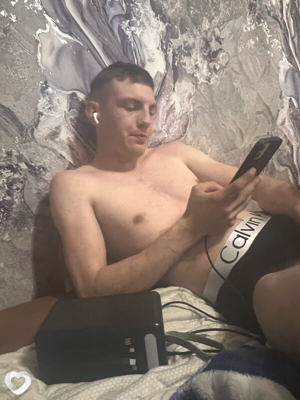 Сергей, 21, Артеме — анкета №2857565