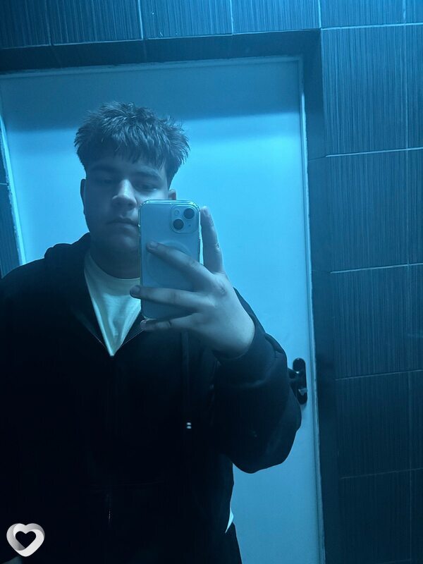 Илья, 21, Барановичах — анкета №2857206