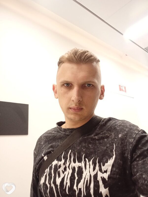 Богдан, 24, Барановичах — анкета №2857338