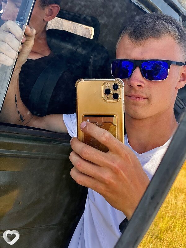 Ivan, 21, Гомеле — анкета №2857797