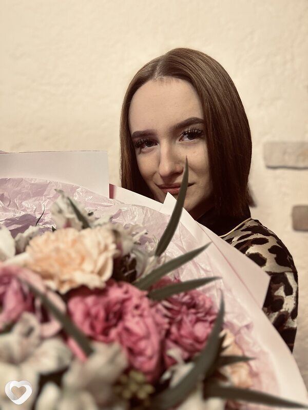 Алина, 19, Могилев — анкета №2858730