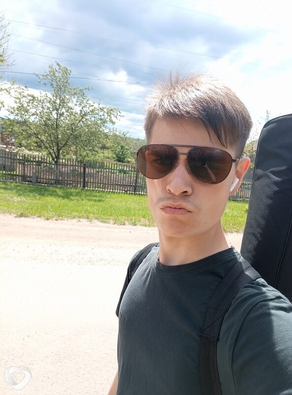 Кирилл, 19, Виннице — анкета №2858309