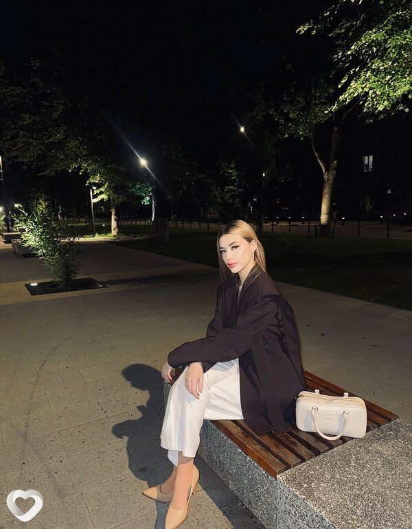 Алина, 21, Москве — анкета №2858418