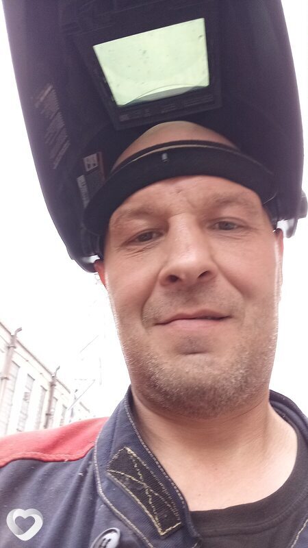 Андрей, 46, Северске — анкета №2859110
