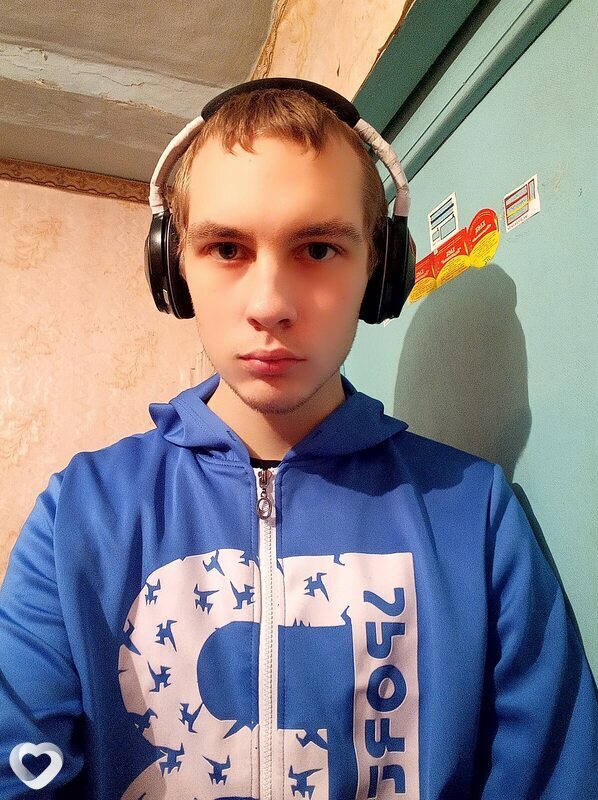 Андрей, 23, Ужуре — анкета №2859141