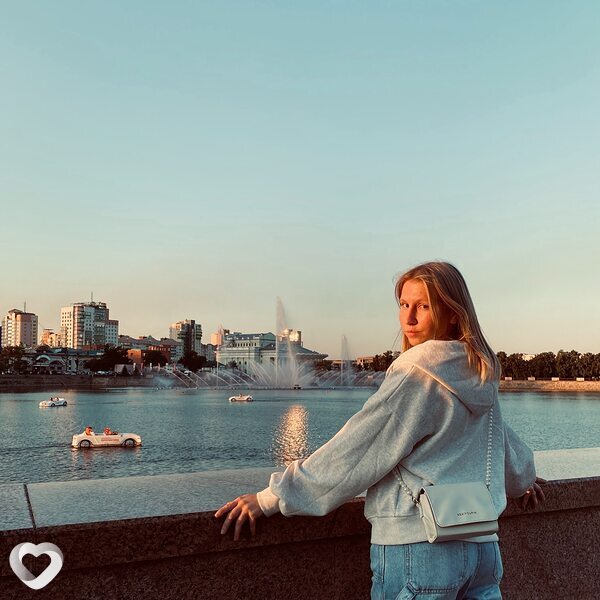 Анна, 19, Челябинске — анкета №2859533
