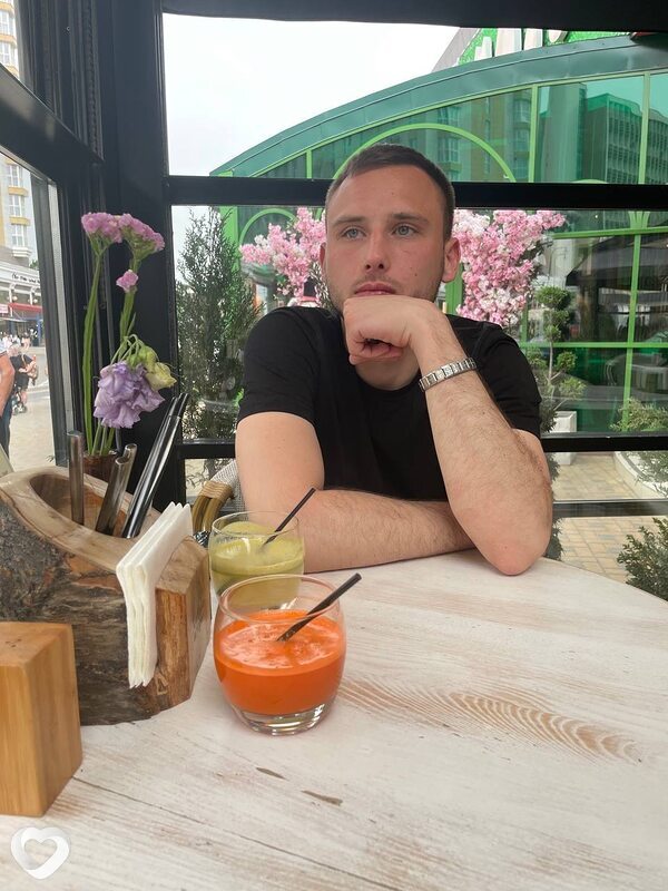 Миша, 27, Сочи — анкета №2859690