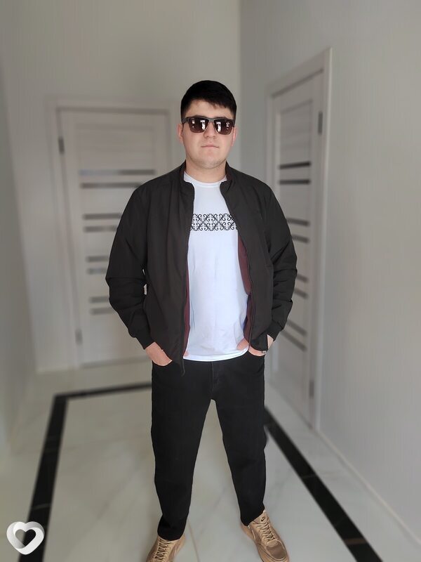 Зидан, 21, Екатеринбурге — анкета №2859616