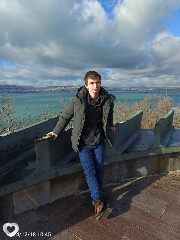 Сергей, 22, Новомосковске — анкета №2859722