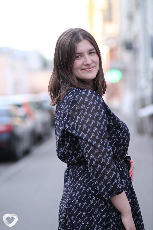 Лиза, 23, Москве — анкета №2859985