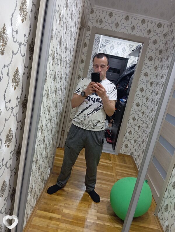 Рома, 27, Белгороде — анкета №2860783