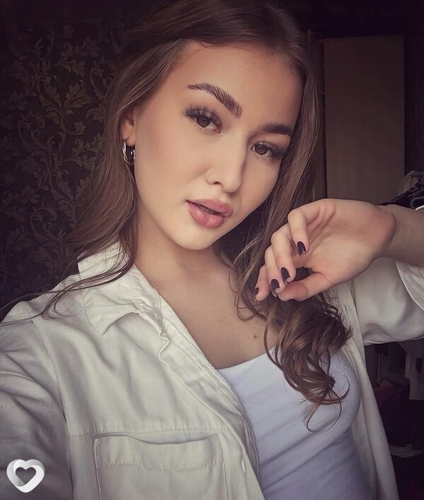 Алина, 25, Ростове-на-Дону — анкета №2860908