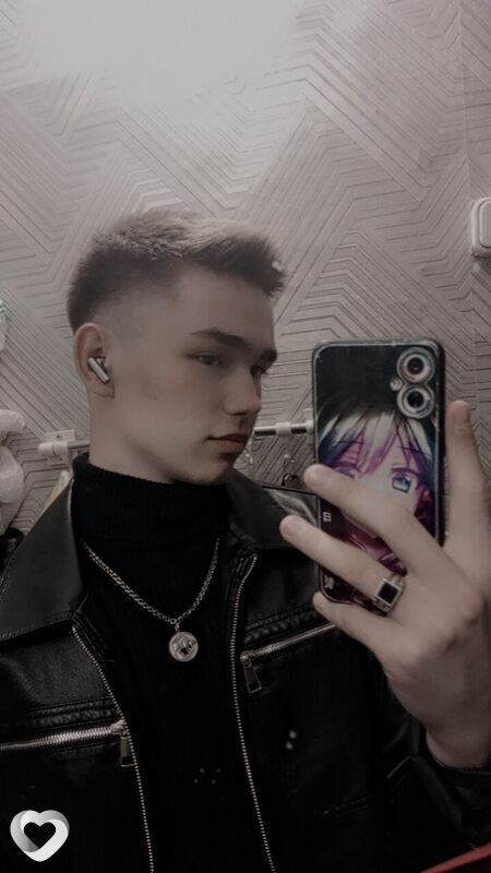 Вова, 19, Новосибирске — анкета №2861132