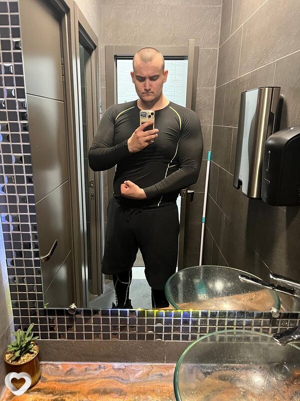 Александр, 24, Сургуте — анкета №2861499