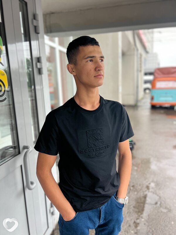 Бежан, 19, Красноярске — анкета №2861611