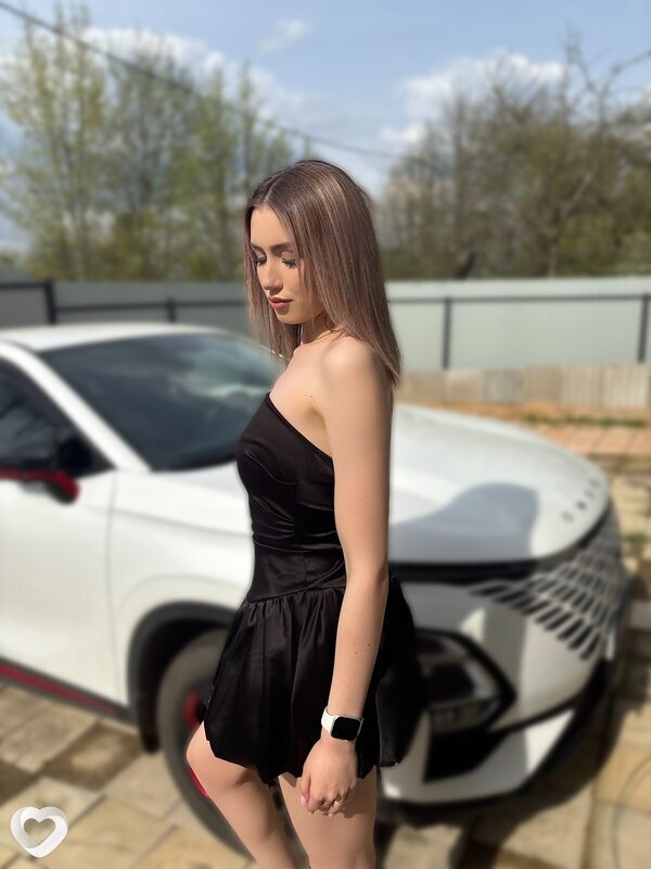 Анастасия, 19, Ярославле — анкета №2861612