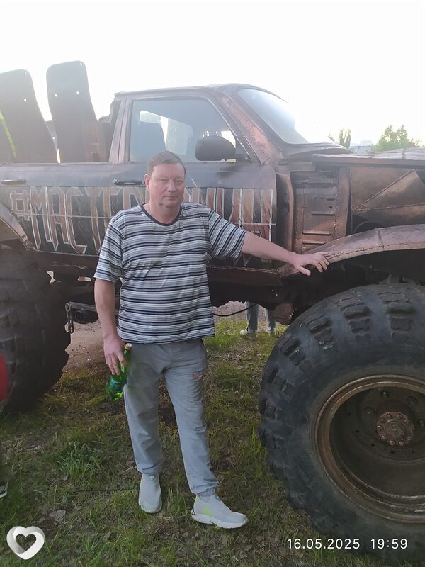 Дмитрий, Оленегорск