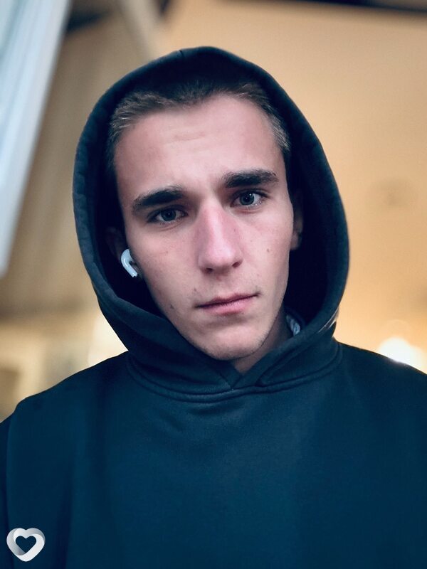 Вадим, 21, Новосибирске — анкета №2862982