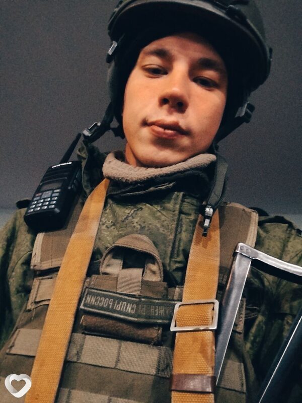 Антон, 22, Красноярске — анкета №2862141