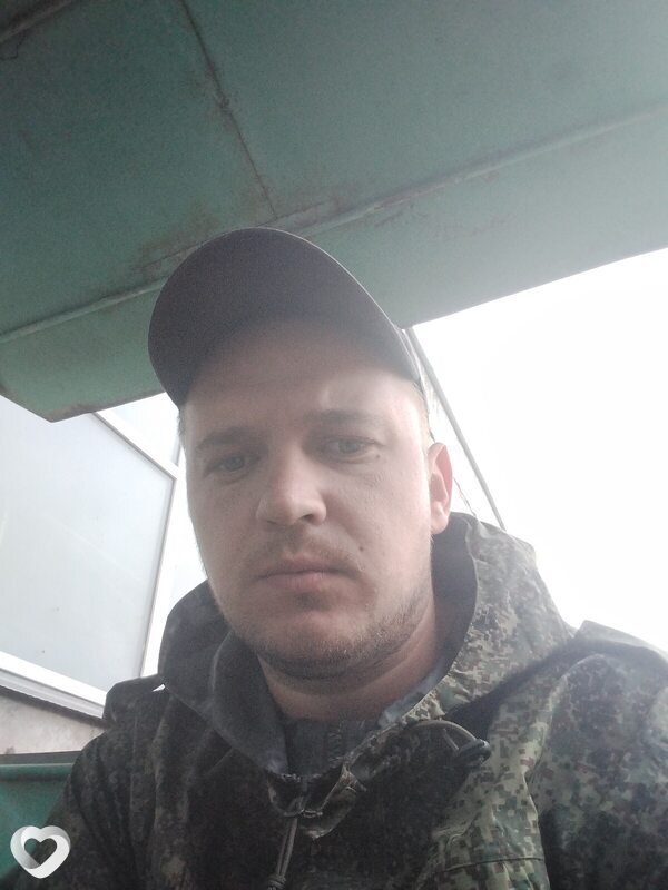 Максим, 31, Курске — анкета №2862168