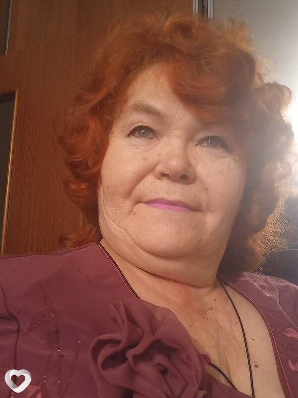 Нина, Новоуральск