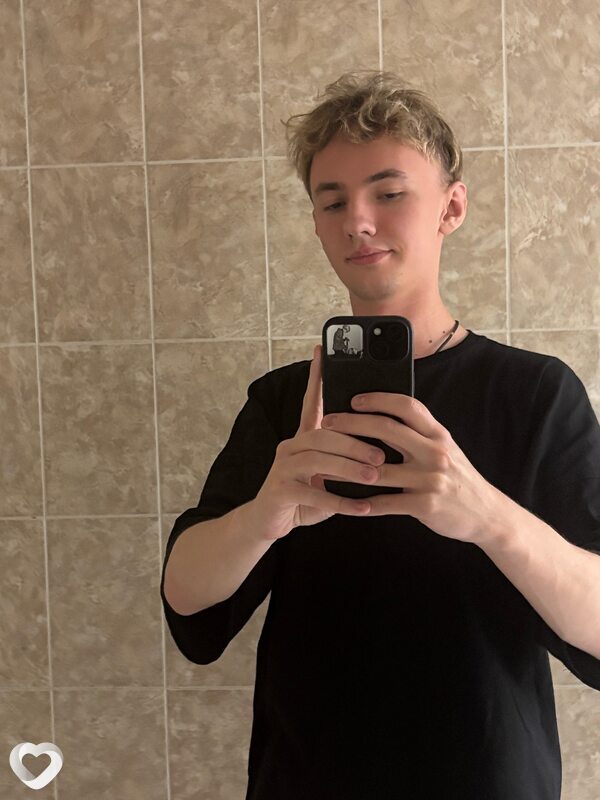 Даниил, 21, Энгельсе — анкета №2862304