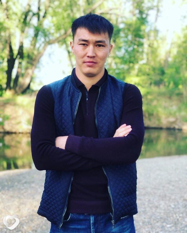 Алим, 29, Москве — анкета №2862652