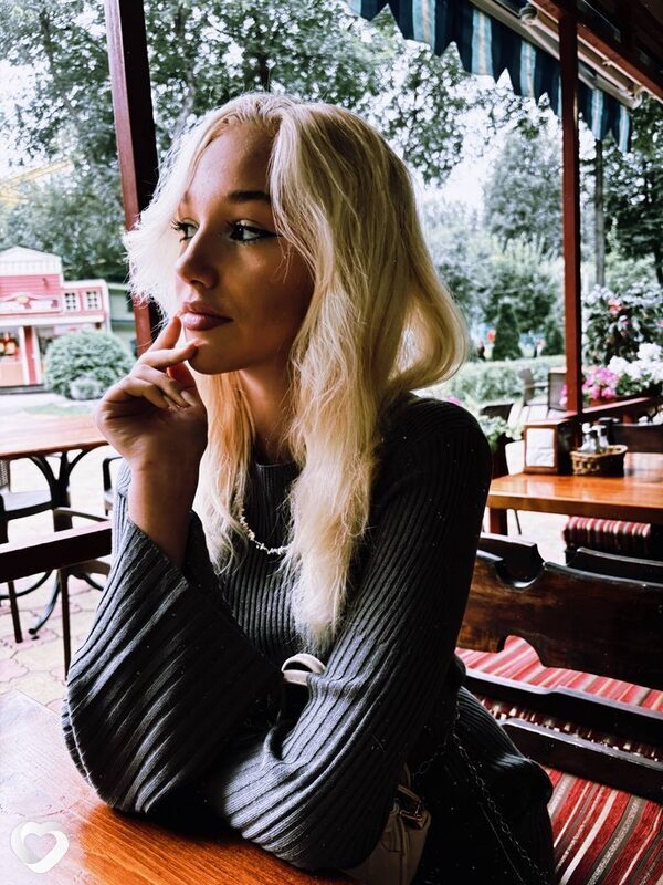 Лиза, 19, Москве — анкета №2863786