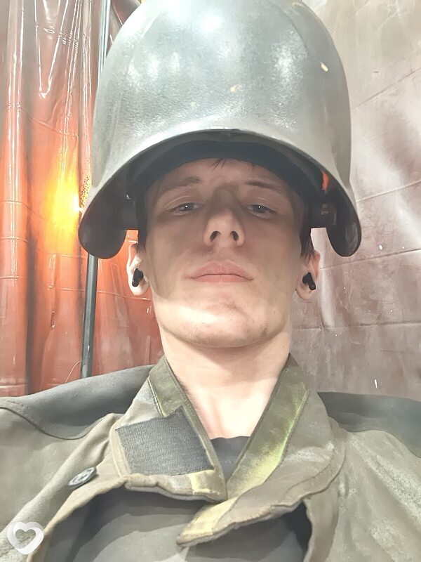 Николай, 25, Самаре — анкета №2863895