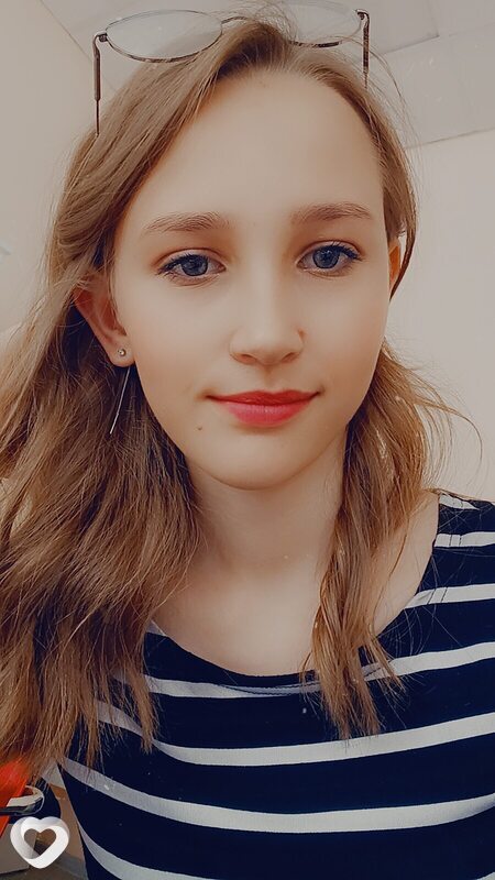 Анна, 21, Курске — анкета №2864387