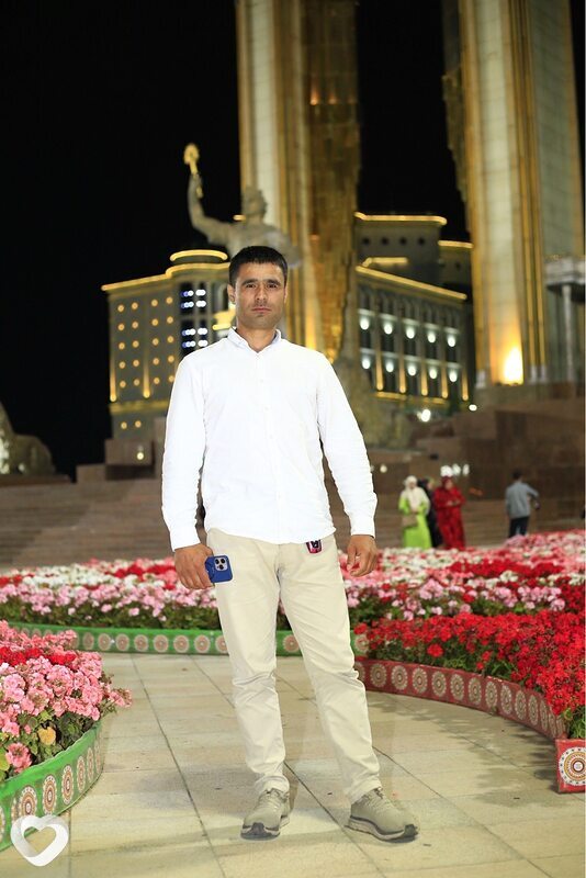 Гарик, 35, Бердске — анкета №2864680
