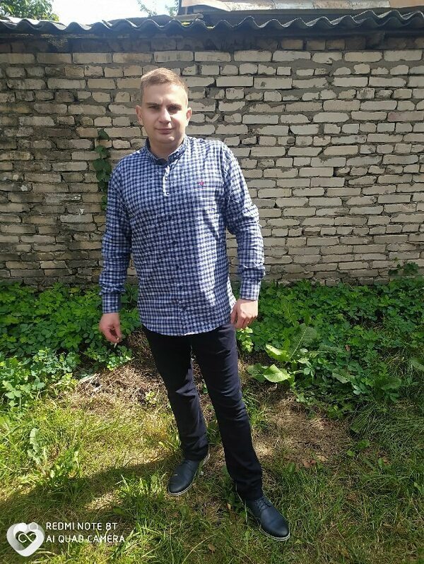 Евгений, 28, Бобруйске — анкета №2864483