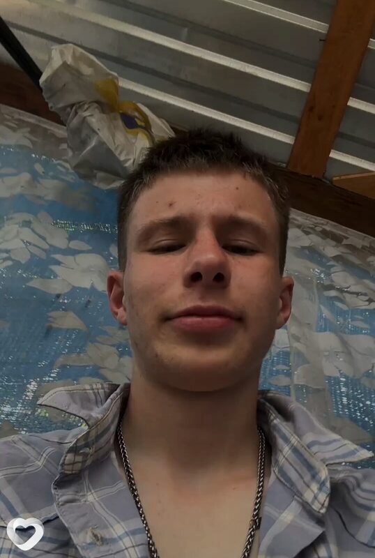 Максим, 20, Новокузнецке — анкета №2864787
