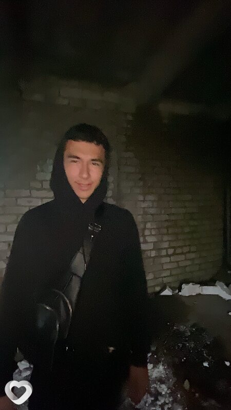 Данил, 19, Барнауле — анкета №2864788