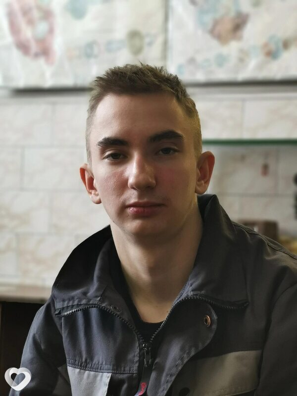 Владислав, 21, Благовещенске — анкета №2865064