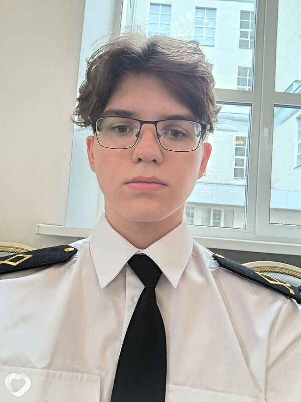 Эмиль, 20, Москве — анкета №2865203