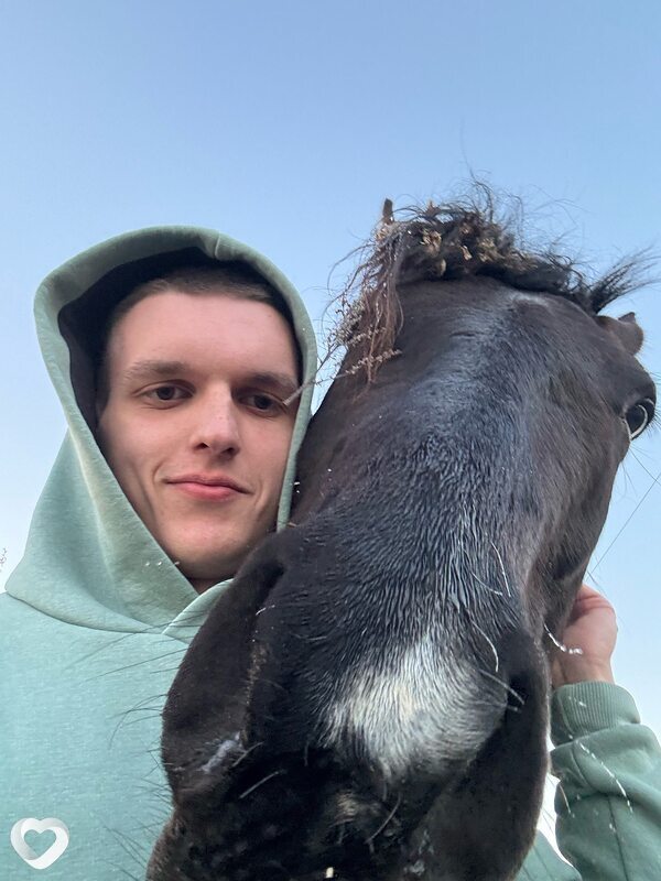 Виталий, 22, Адлер — анкета №2866023